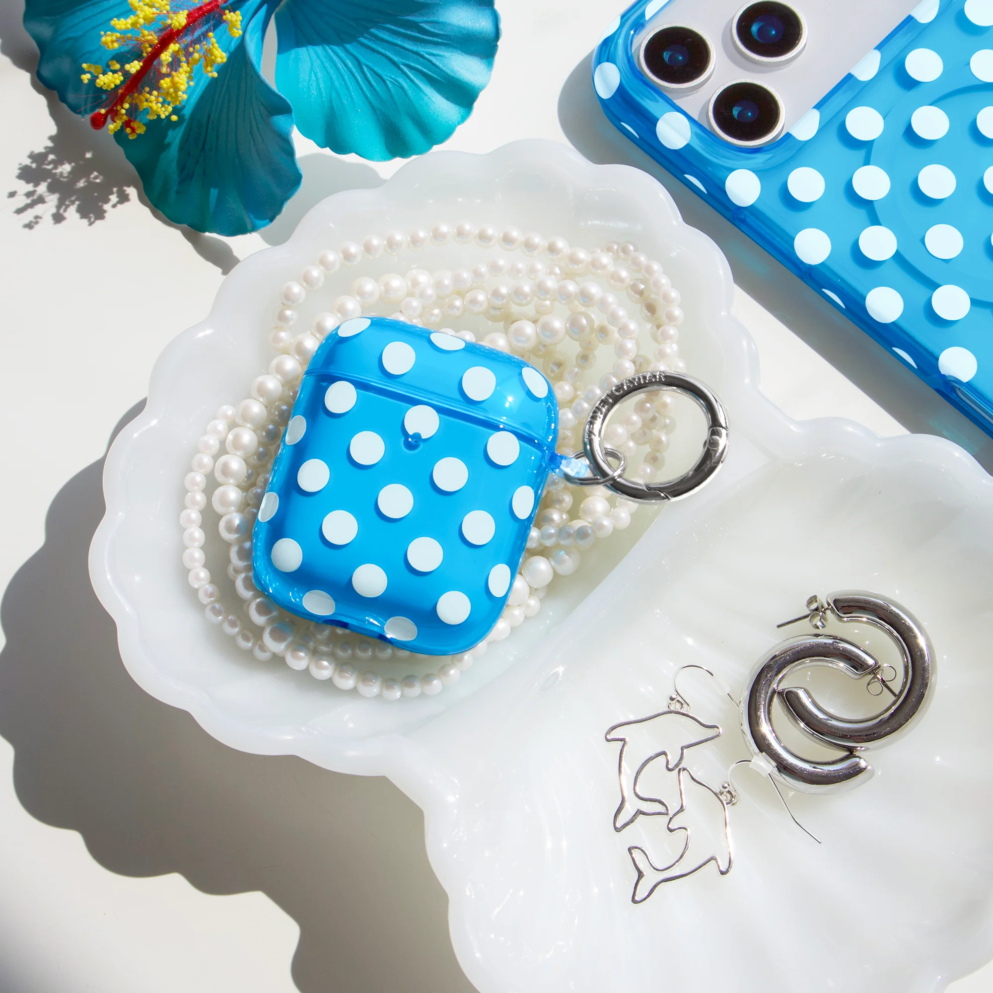 Aquamarine Polka Dot AirPod Case - Image 12