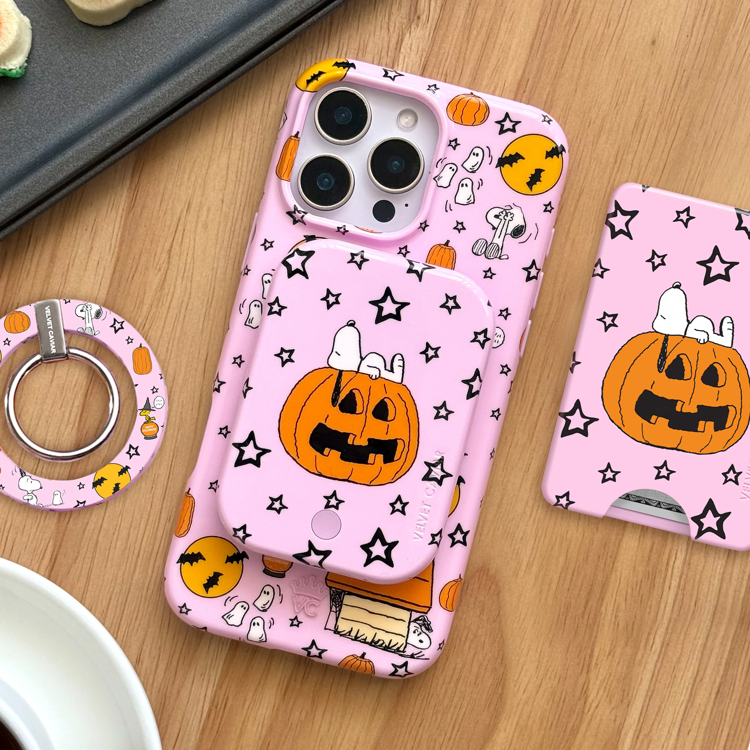 Snoopy Pink Pumpkin Portable MagSafe Charger Power Pack - Image 8